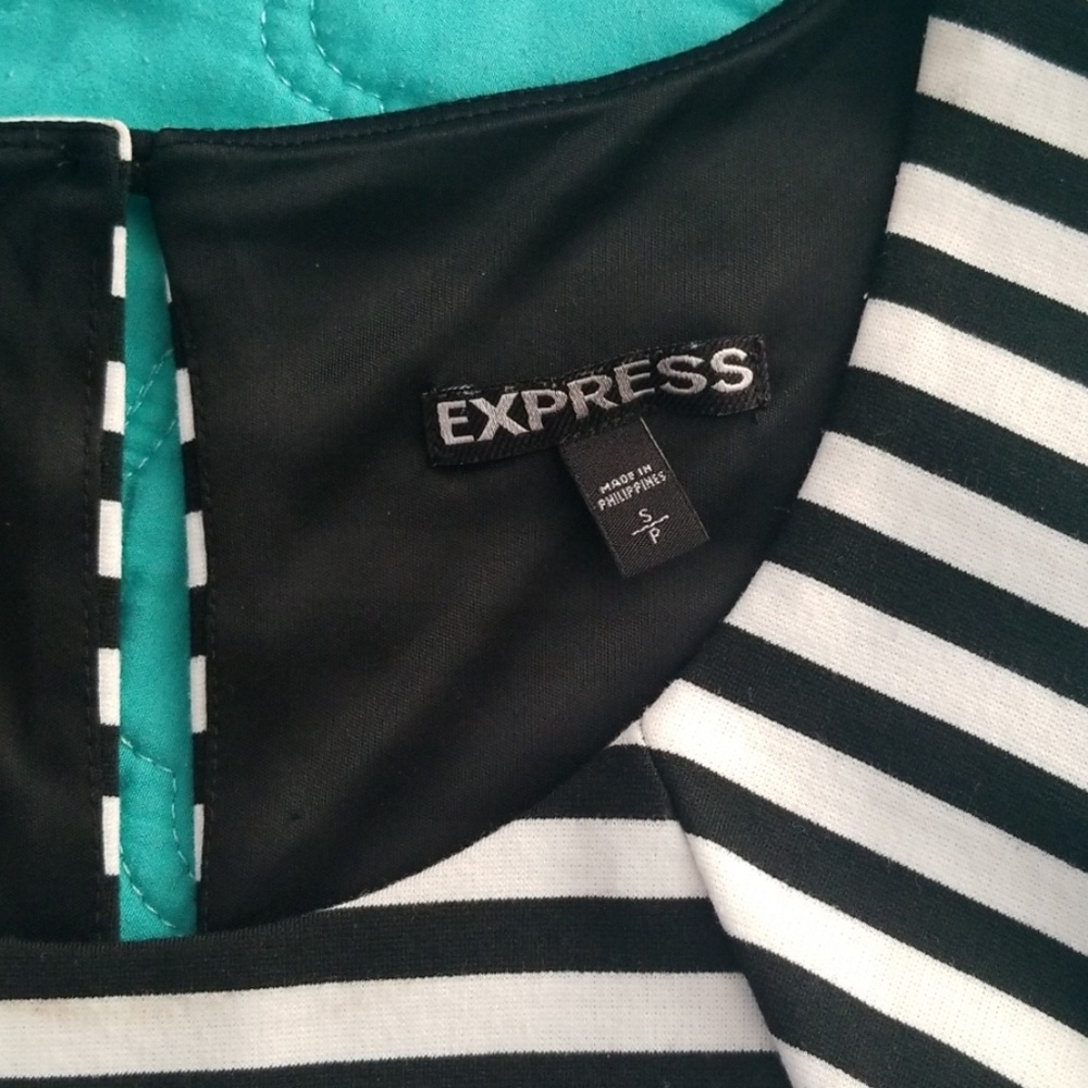 Express Dress - Picture 7 of 8